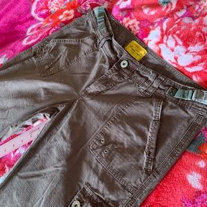 Z Cavaricci vintage cargo pants tan with camo accents size 11 A0047